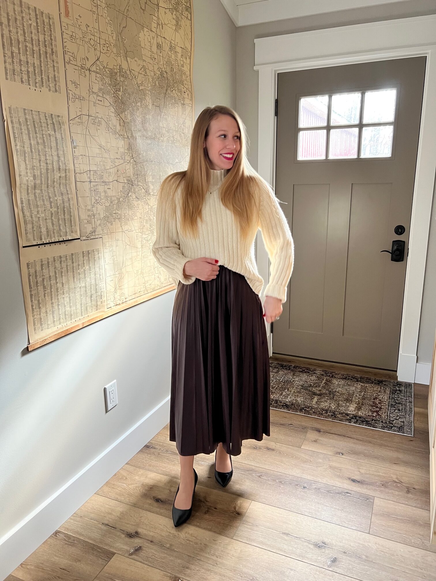 How To Style a Pleated Skirt – Modest Blondie